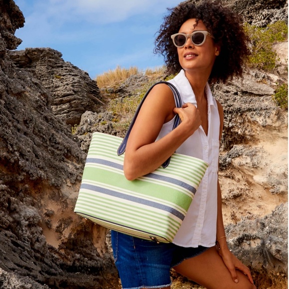 Dooney & Bourke Westerly Large Zip Shopper - Picture 4 of 8